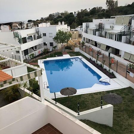 Apartamento Con Vista A La Piscina Apartment Benalmadena Ngoại thất bức ảnh