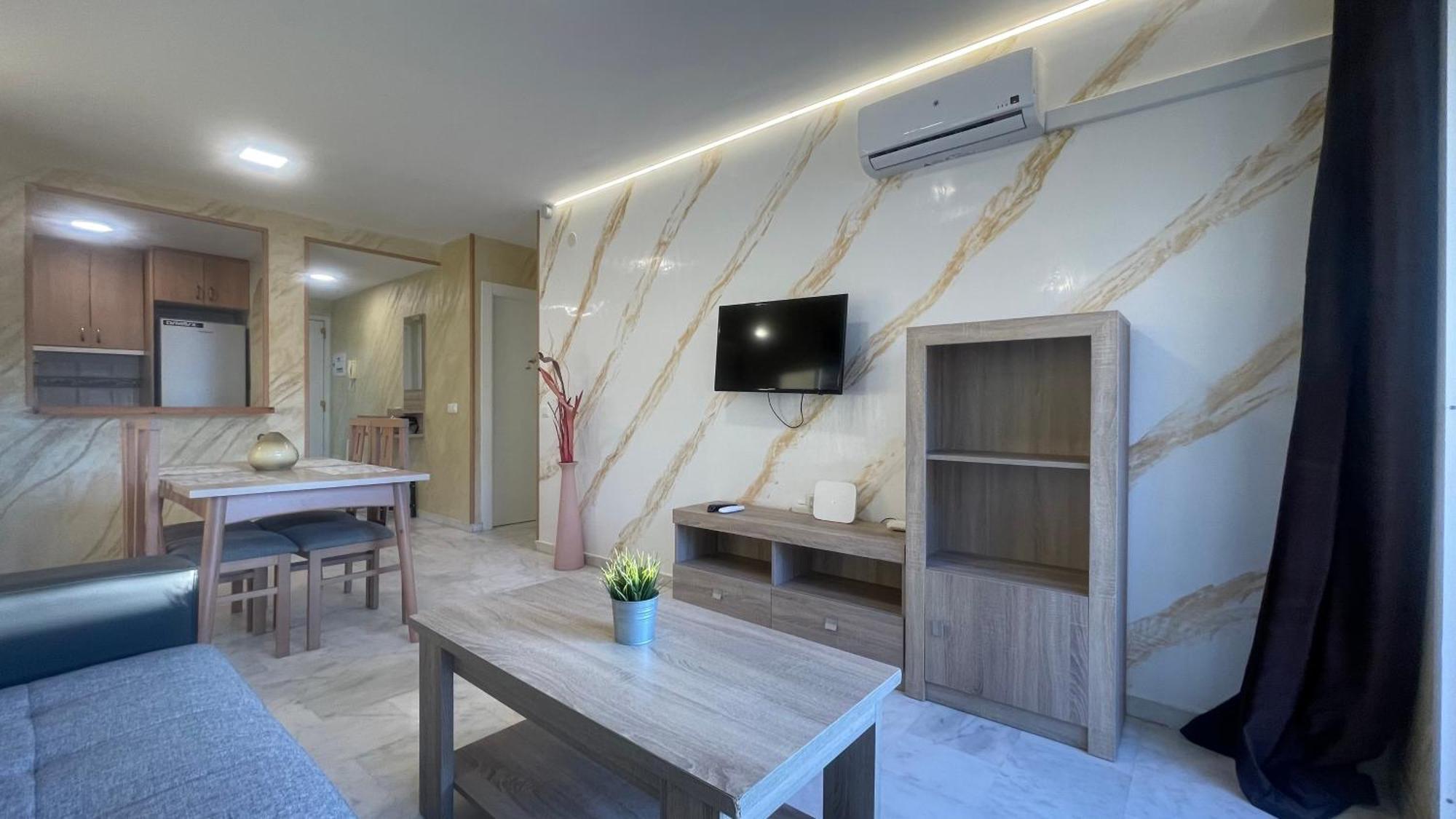 Apartamento Con Vista A La Piscina Apartment Benalmadena Ngoại thất bức ảnh