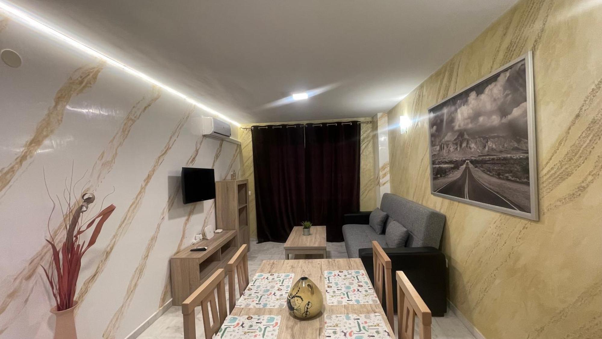 Apartamento Con Vista A La Piscina Apartment Benalmadena Ngoại thất bức ảnh